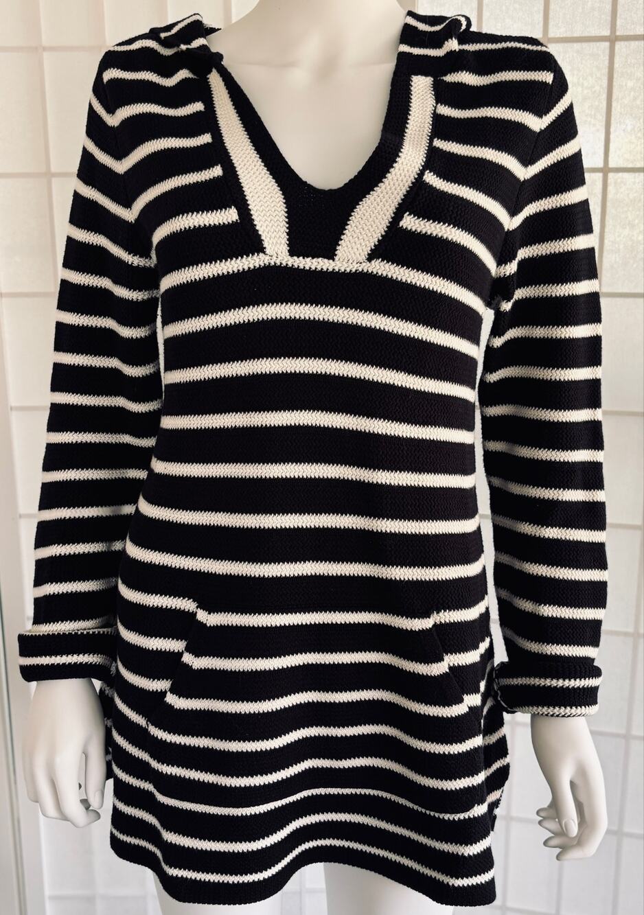 Saint Tropez West Women’s L Striped Hooded Tunic Sweater Black White Cotton